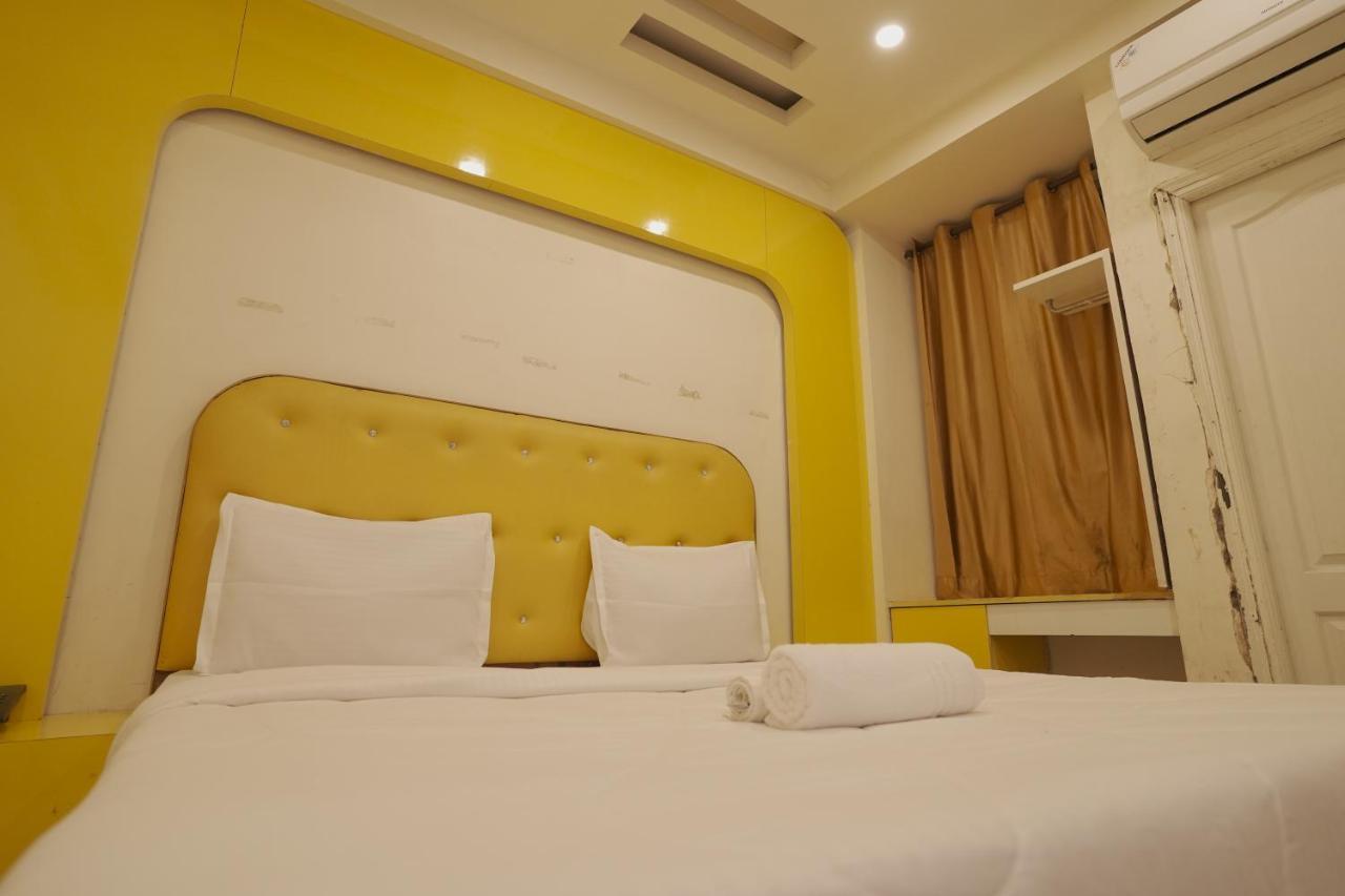 Hotel Leo Continental New Delhi Exterior foto